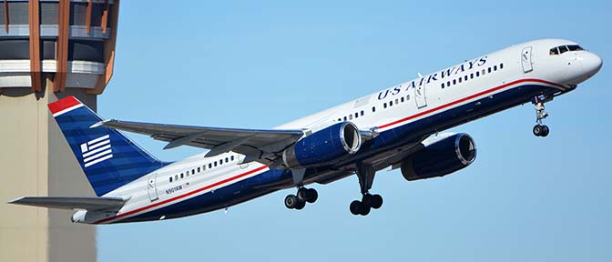 US Airways Boeing 757-2S7 N901AW, Phoenix Sky Harbor, January 21, 2016